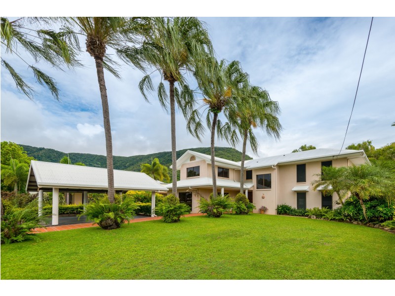 58 Cedar Rd, Palm Cove QLD 4879