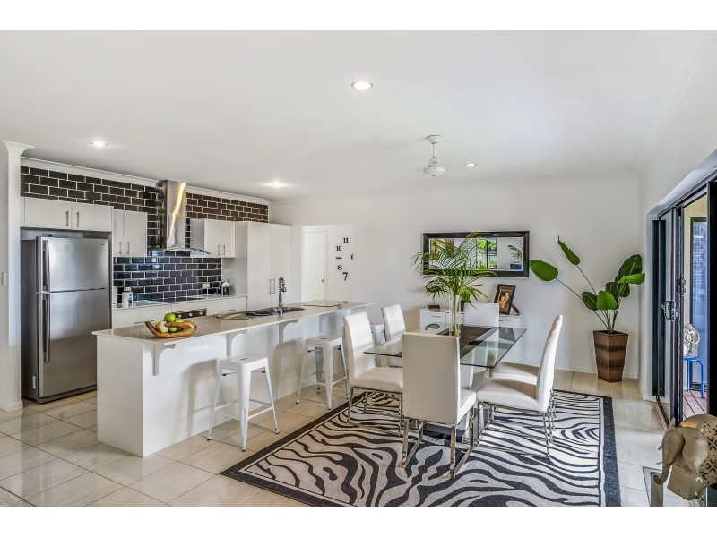 1 Marmion Close, Kewarra Beach QLD 4879