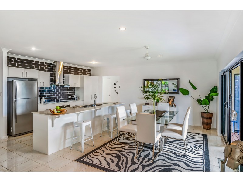 1 Marmion Close, Kewarra Beach QLD 4879