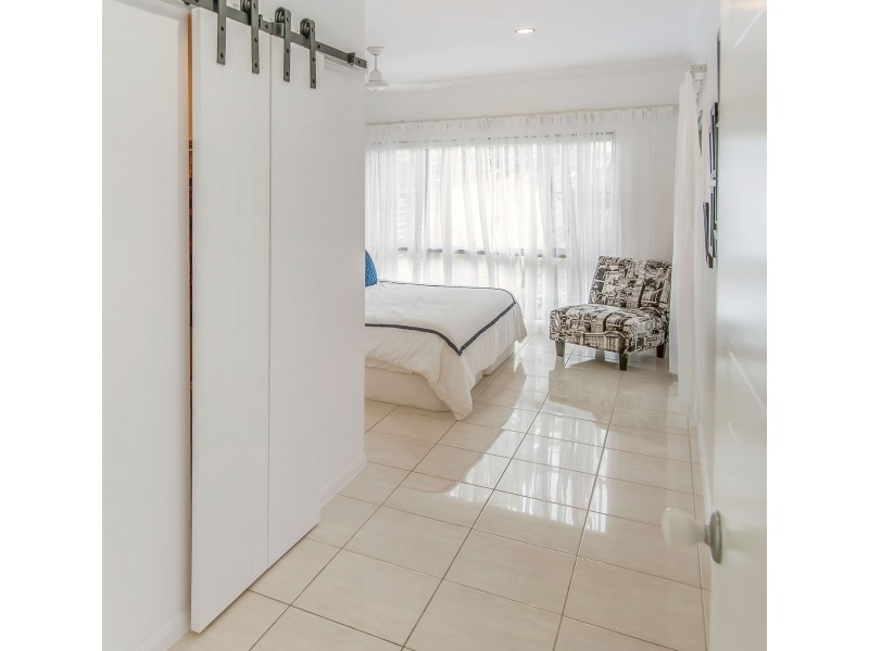 1 Marmion Close, Kewarra Beach QLD 4879