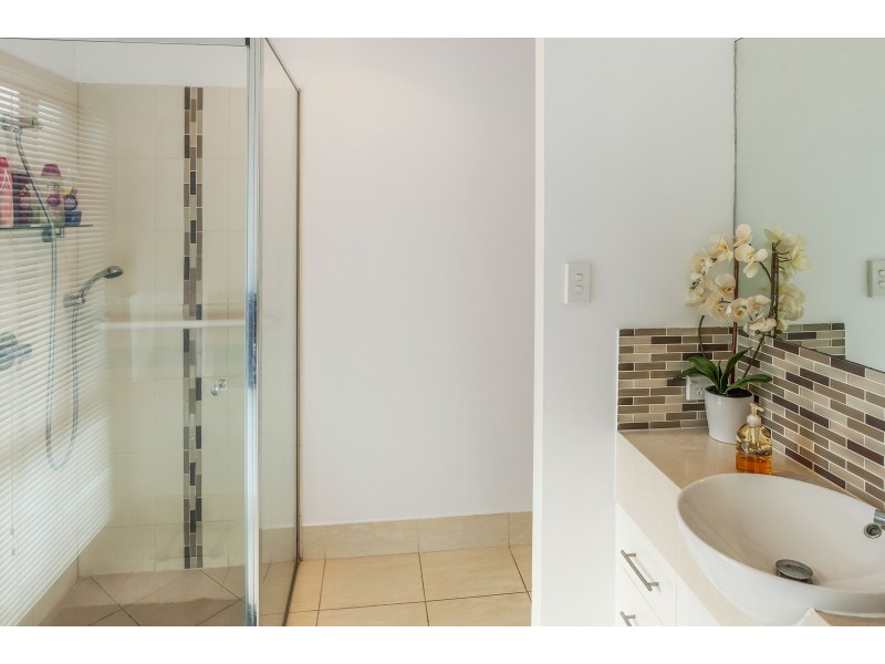 1 Marmion Close, Kewarra Beach QLD 4879