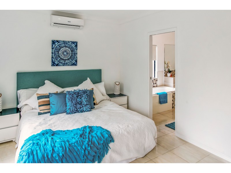 1 Marmion Close, Kewarra Beach QLD 4879