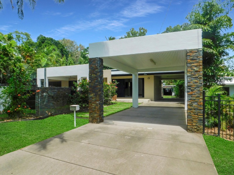 45 Jamieson St, Trinity Beach QLD 4879