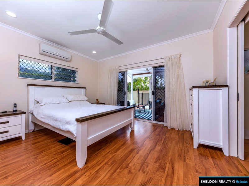 13 Isaac Smith Cl, Kewarra Beach QLD 4879