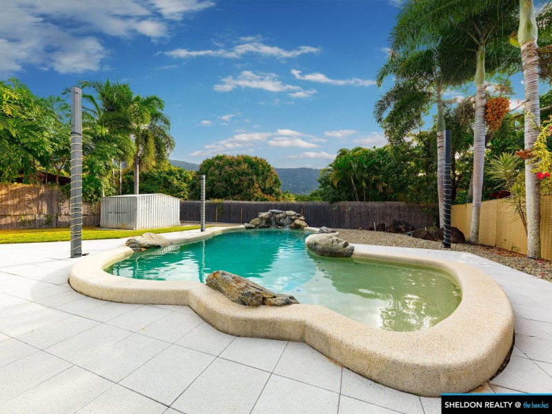 13 Isaac Smith Cl, Kewarra Beach QLD 4879