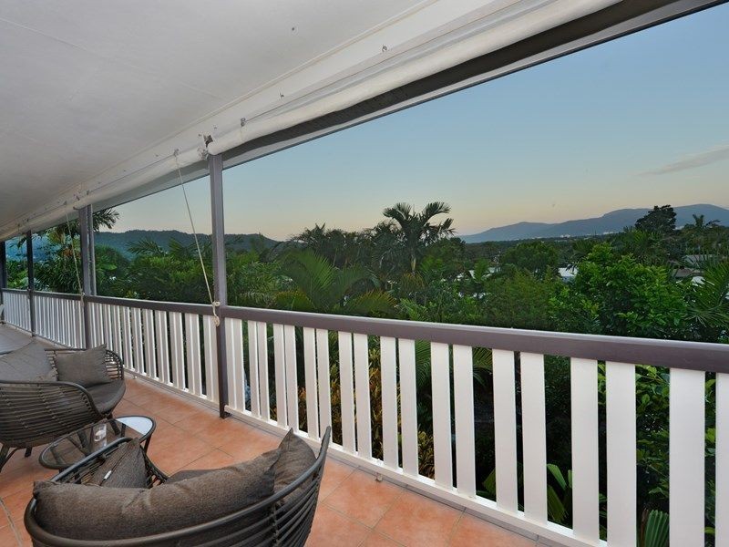 12 Trundle Terrace, Whitfield QLD 4870