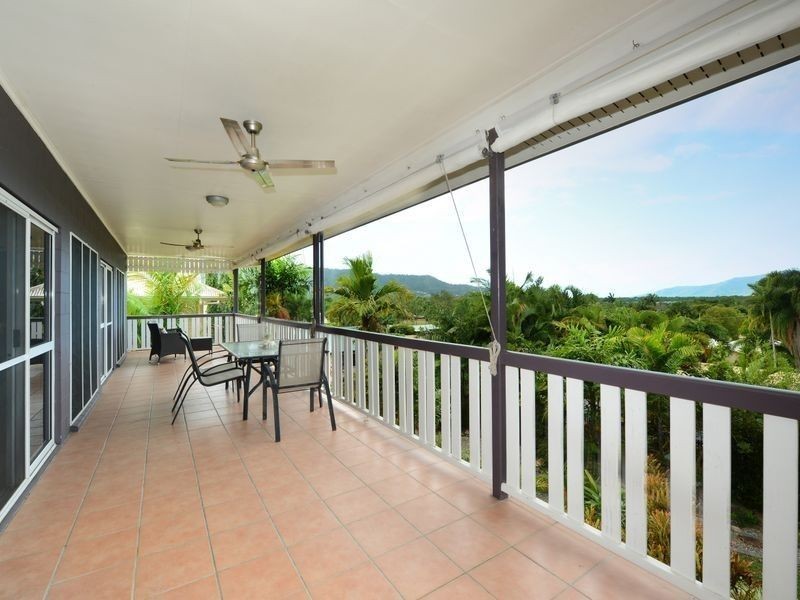 12 Trundle Terrace, Whitfield QLD 4870