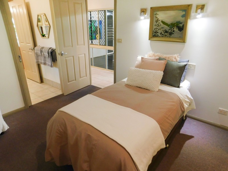 20 Moore Road, Kewarra Beach QLD 4879