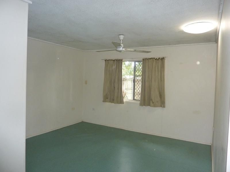 75 Murray Street, Manoora QLD 4870