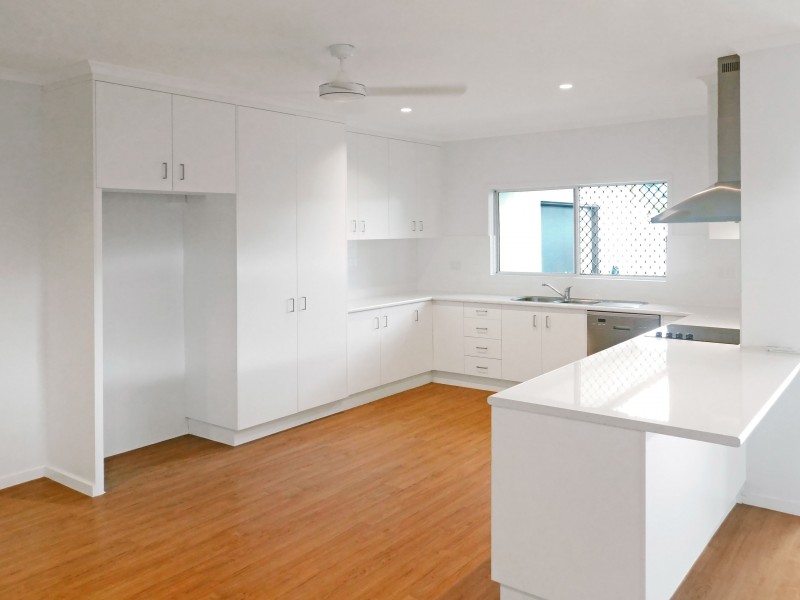 189 Toogood Road, Bayview Heights QLD 4868