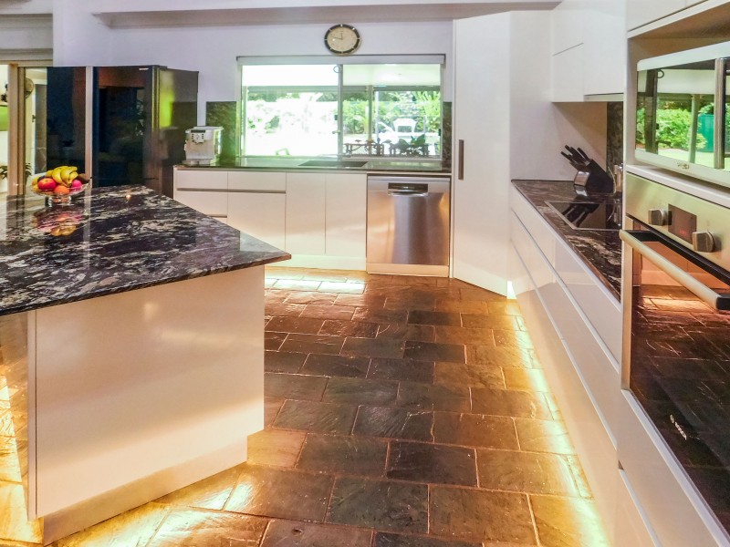 9 Bramble Street, Clifton Beach QLD 4879