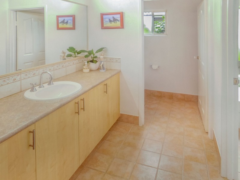 9 Bramble Street, Clifton Beach QLD 4879