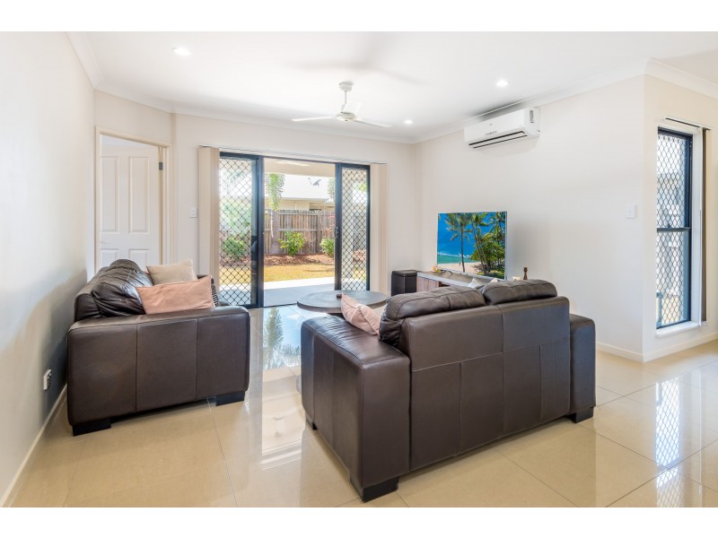 8 Ewan Glen, Trinity Park QLD 4879