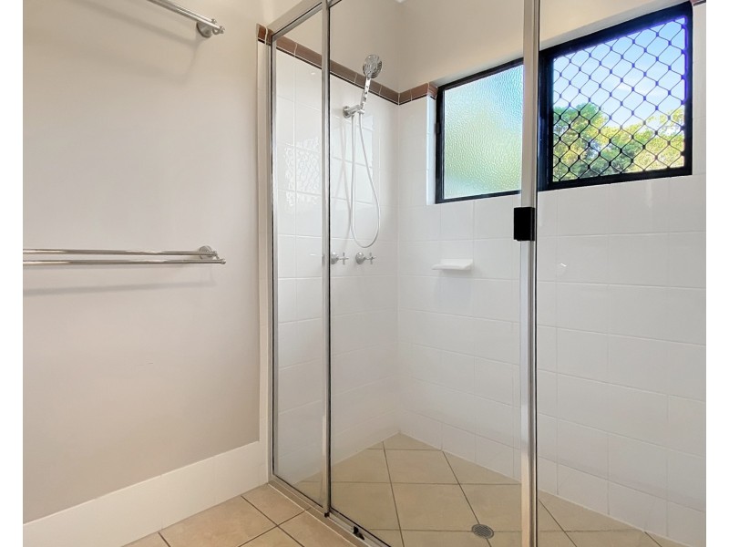 14 Sailfish Close, Kanimbla QLD 4870