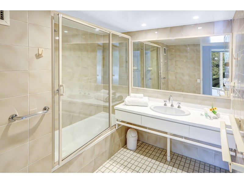 9/119 Arlington Esplanade, Clifton Beach QLD 4879