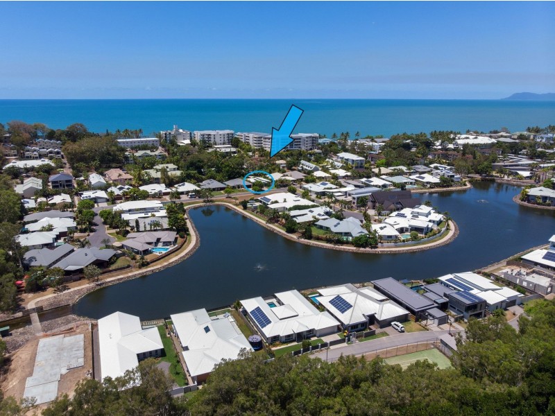 34 Lagoon Drive, Trinity Beach QLD 4879