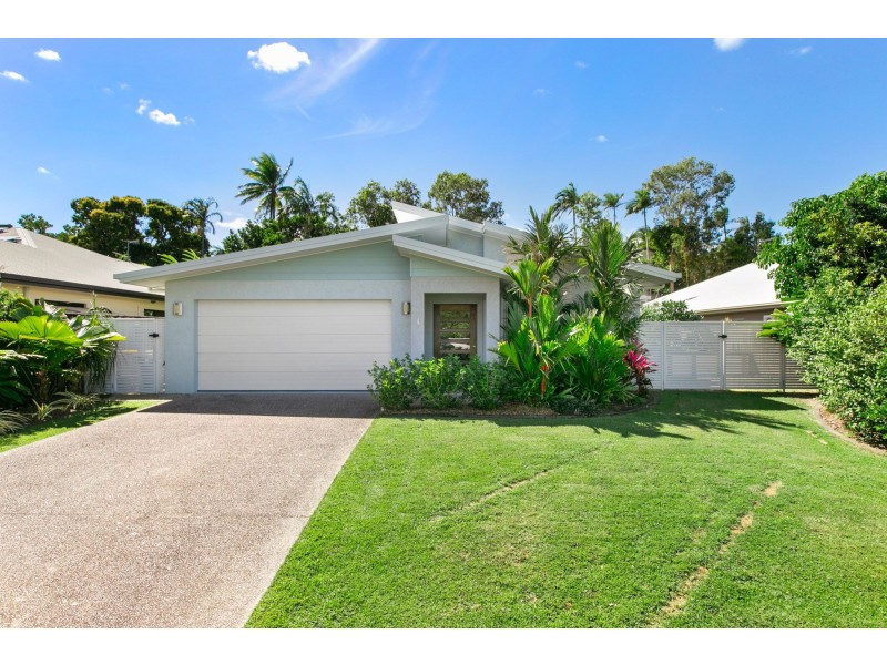 34 Lagoon Drive, Trinity Beach QLD 4879