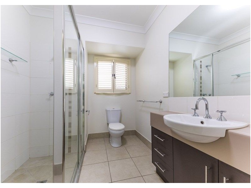31 Aurelia Road, Palm Cove QLD 4879