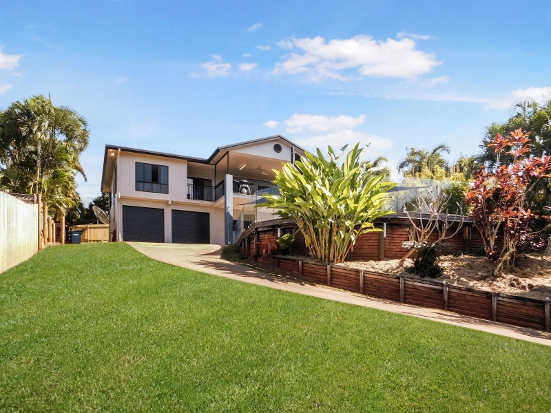 17 Guthrie Close, Bentley Park QLD 4869