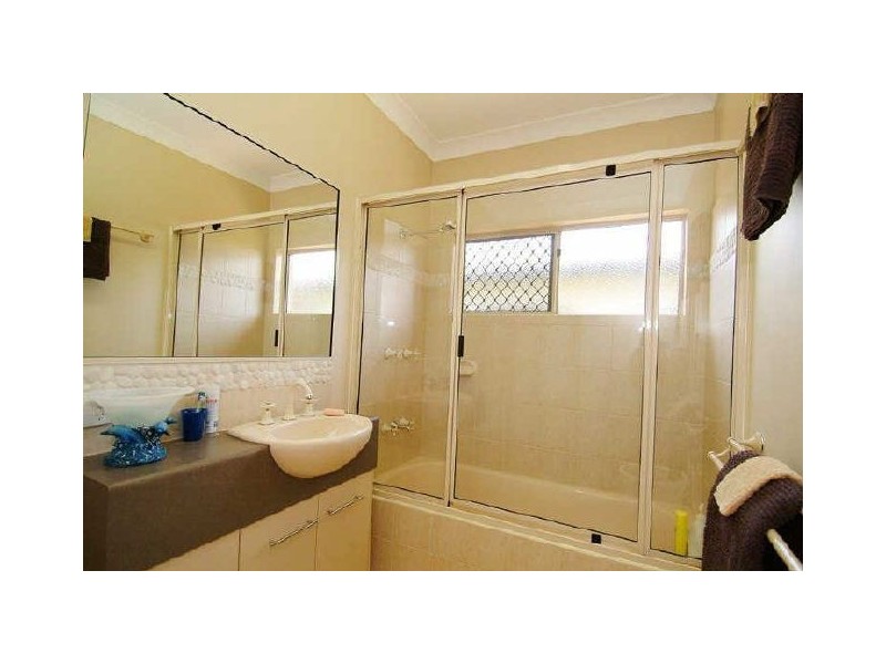12 Mayflower Street, Mount Sheridan QLD 4868