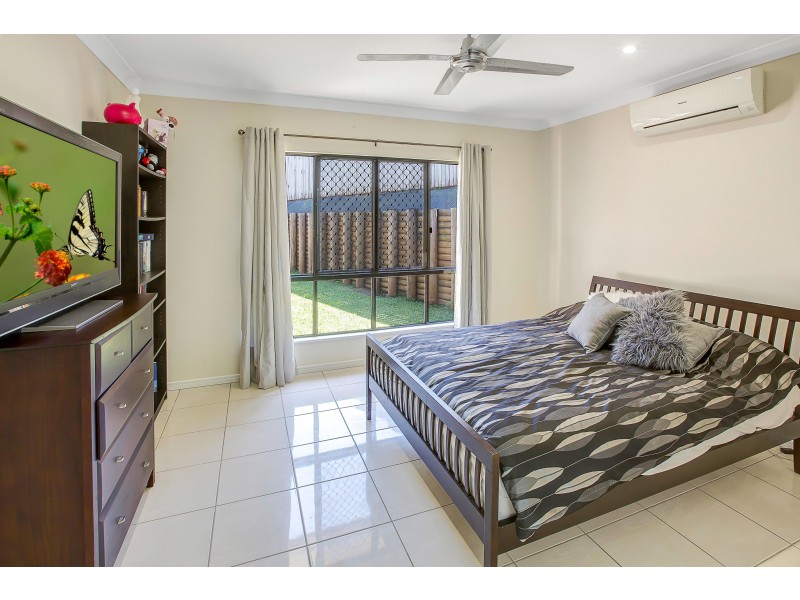 17 Tyenna Close, Bentley Park QLD 4869
