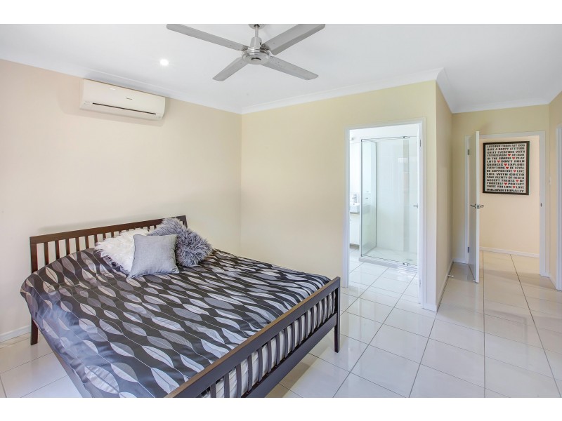17 Tyenna Close, Bentley Park QLD 4869