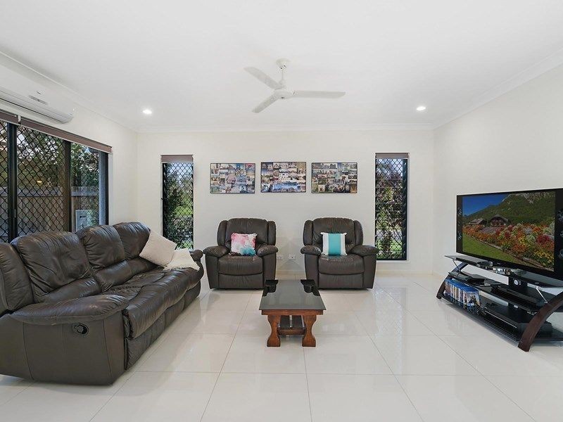 1 Beachfront Ave, Trinity Beach QLD 4879