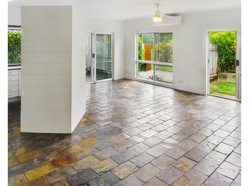 1/35 Poolwood Road, Kewarra Beach QLD 4879