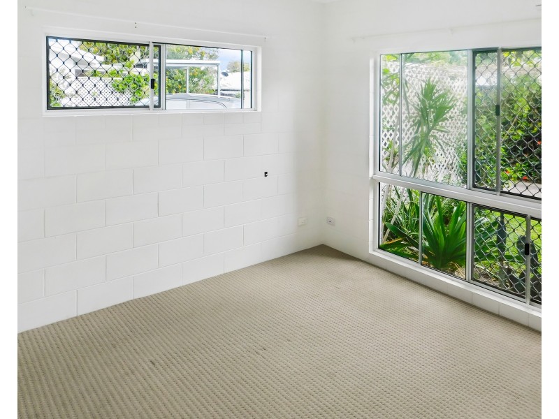 1/35 Poolwood Road, Kewarra Beach QLD 4879
