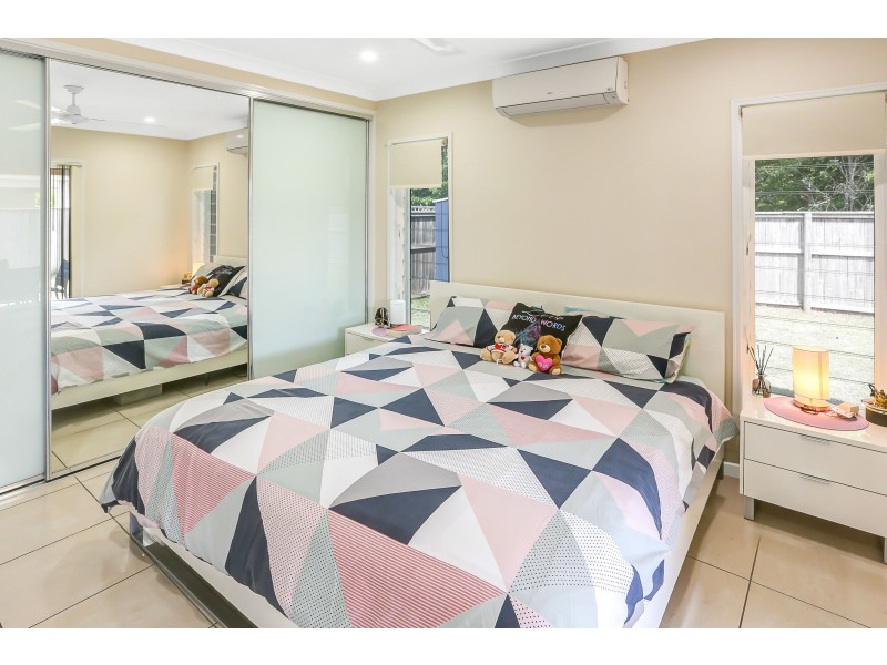 52 Seaways St, Trinity Beach QLD 4879