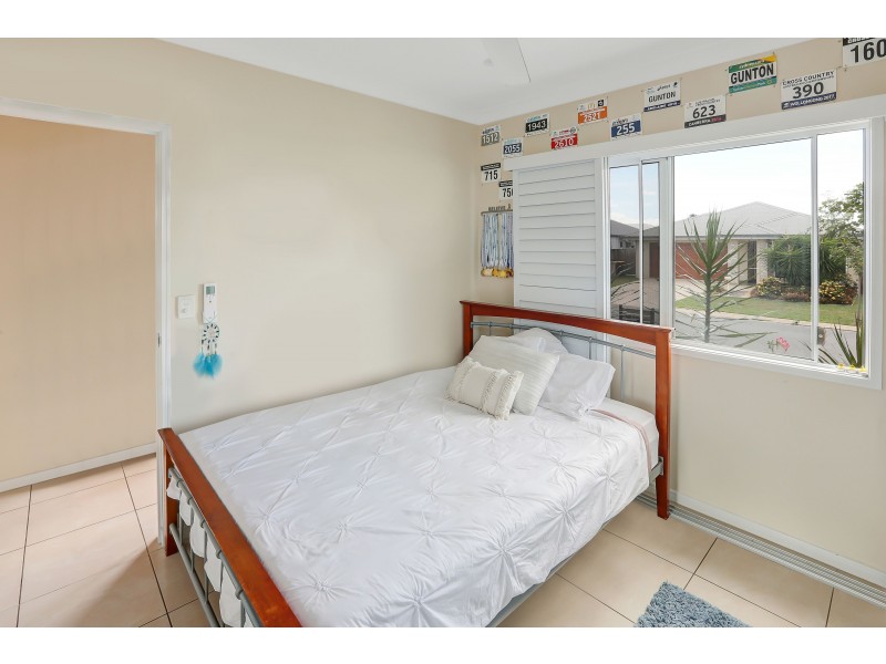 52 Seaways St, Trinity Beach QLD 4879