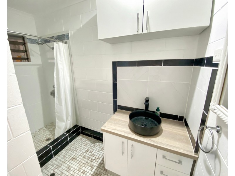 3/36-38 Mimosa Street, Holloways Beach QLD 4878