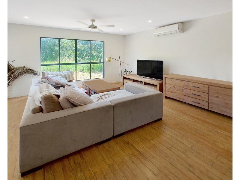 2/9 Rossmann Road, Smithfield QLD 4878