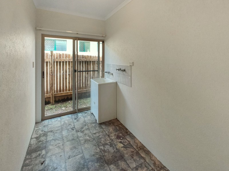 20 Silky Oak Court, Mooroobool QLD 4870