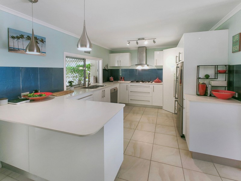 37 Portsea Crescent, Kewarra Beach QLD 4879