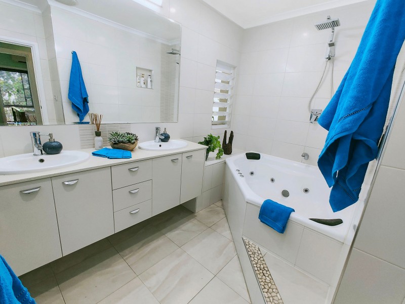 37 Portsea Crescent, Kewarra Beach QLD 4879