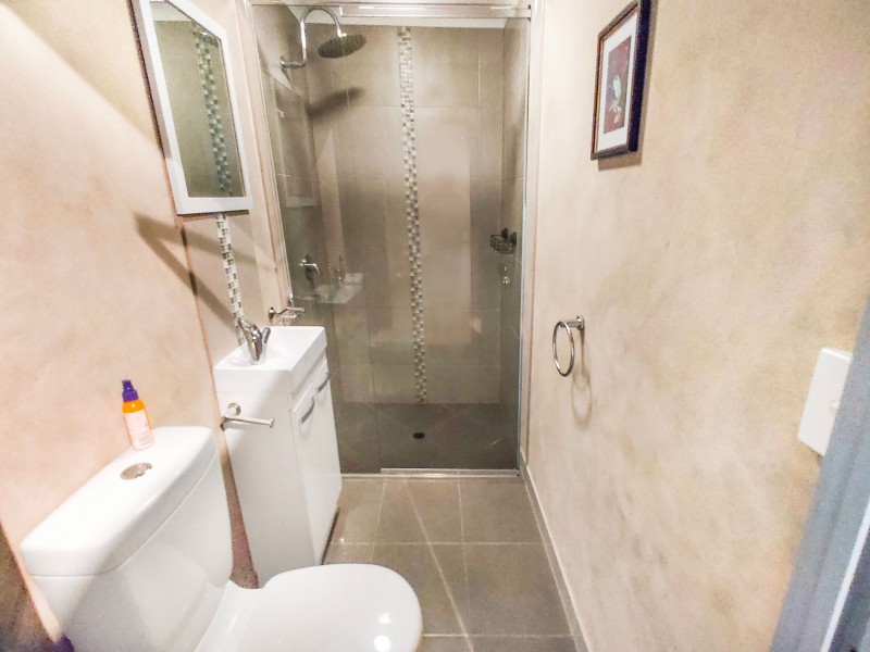 2 Hickory Street, Holloways Beach QLD 4878