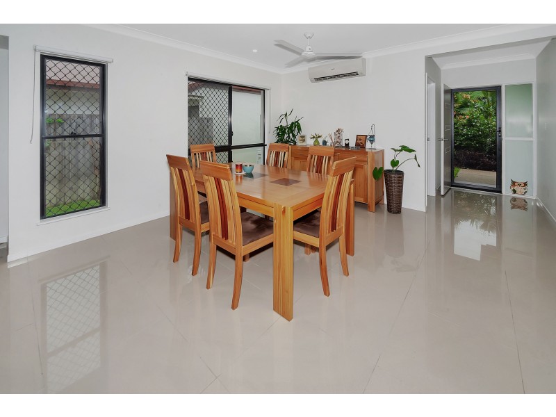 12 Singleton Close, Smithfield QLD 4878