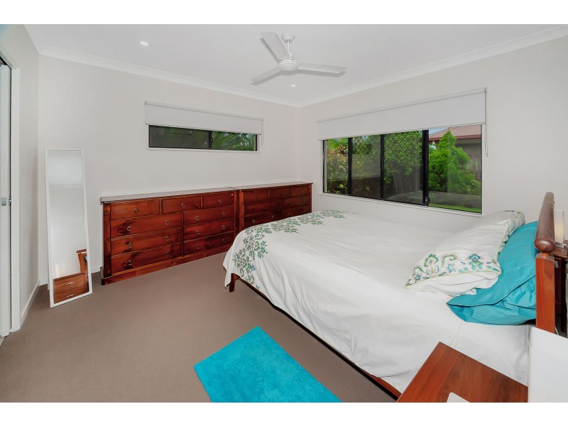 12 Singleton Close, Smithfield QLD 4878