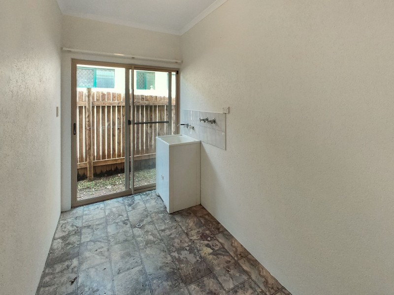 20 Silky Oak Court, Mooroobool QLD 4870