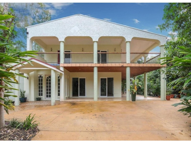 41 Satellite Street, Clifton Beach QLD 4879