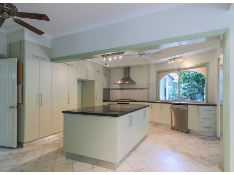 41 Satellite Street, Clifton Beach QLD 4879