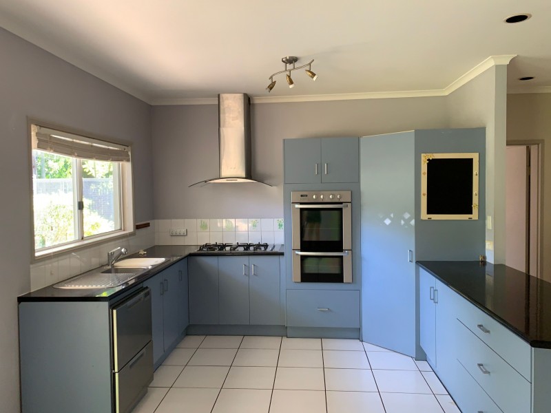 4 Wallum Close, Holloways Beach QLD 4878