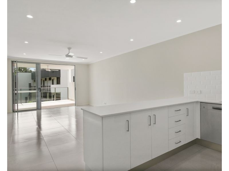14/6-10 Wattle Street, Yorkeys Knob QLD 4878