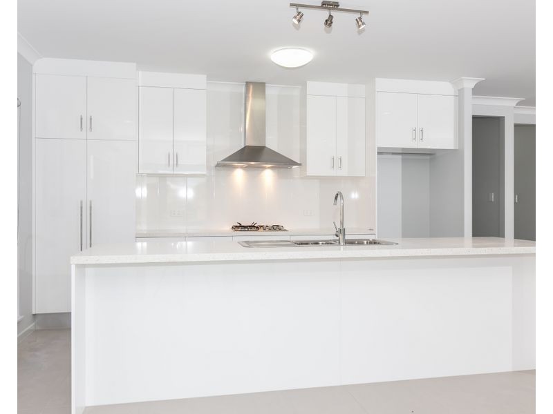 34 Carter Close, Smithfield QLD 4878