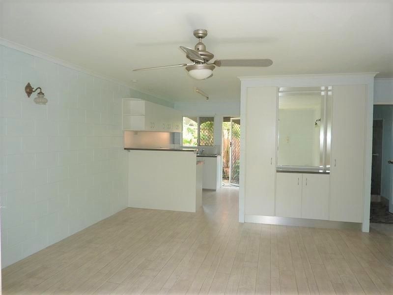 7/30 Girralong Street, Woree QLD 4868