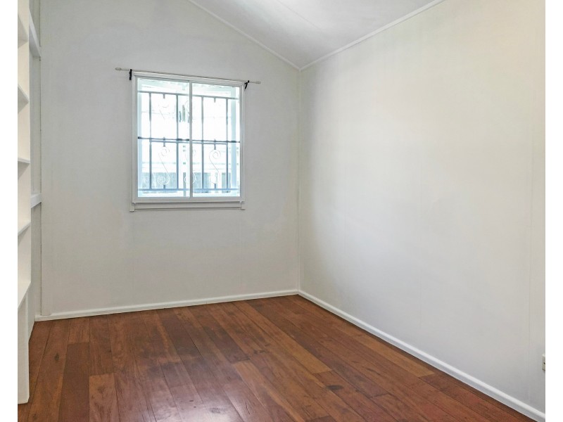 5 Fleming Street, Edge Hill QLD 4870