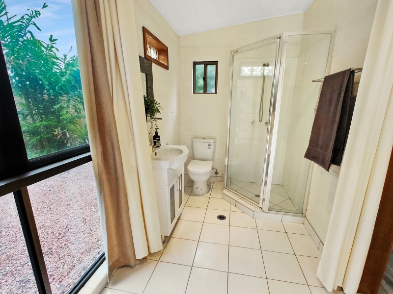 5 Caribbean Street, Holloways Beach QLD 4878