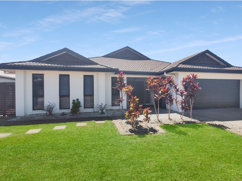 7 Hockey Avenue, Smithfield QLD 4878