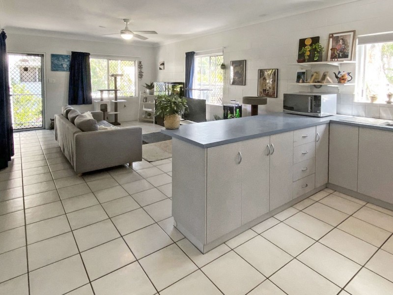 6/499 Varley Street, Yorkeys Knob QLD 4878